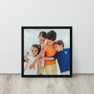Customizable framed canvas