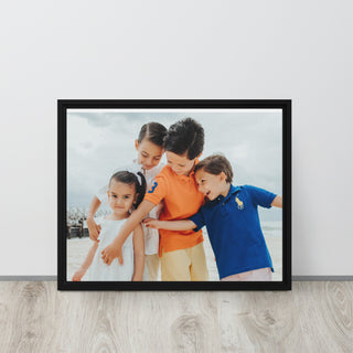 Customizable framed canvas