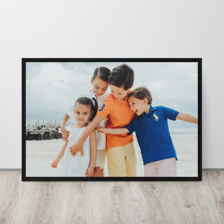 Customizable framed canvas